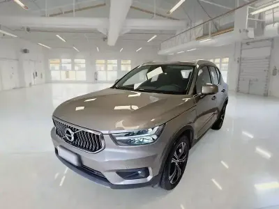 Usata Volvo XC40 179 CV (131 kW) 2021 SUV