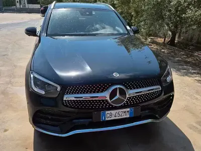 Usata Mercedes GLC220 Premium 194 CV (142 kW) 2020 Nero SUV