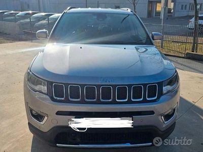 Usata Jeep Compass Limited 120 CV (88 kW) 2018 Grigio SUV