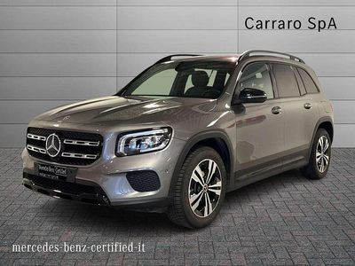 Usata Mercedes GLB200 150 CV (110 kW) 2021 Grigio montagna SUV