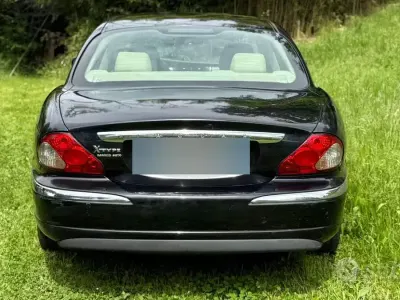 Usata Jaguar X-type Executive 131 CV (96 kW) 2003 Nero Berlina