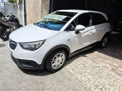 Usata Opel Crossland X 102 CV (75 kW) 2019 Bianco SUV