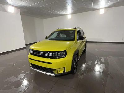 Nuova Fiat Grande Panda La Prima 100 CV (73 kW) 2026 507giallo limone Utilitaria