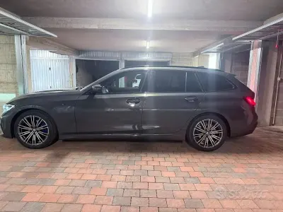 Usata BMW 318 M Sport 150 CV (110 kW) 2020 Grigio Station wagon