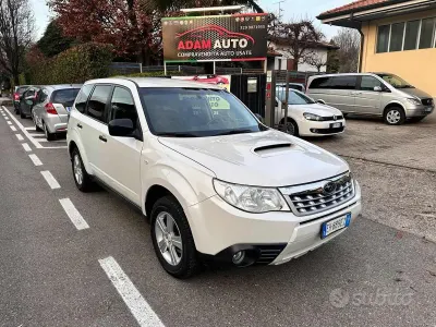 Usata Subaru Forester Comfort 150 CV (110 kW) 2011 Bianco SUV