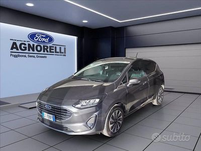 Usata Ford Fiesta Titanium 75 CV (55 kW) 2024 Grigio Berlina