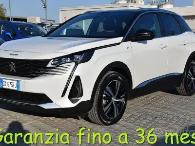 Usata Peugeot 3008 GT 131 CV (96 kW) 2022 Bianco SUV