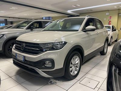 Usata VW T-Cross Style 110 CV (80 kW) 2023 Gray SUV
