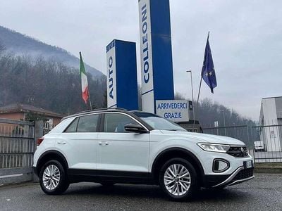 Usata VW T-Roc Style 110 CV (80 kW) 2022 Tetto nero SUV