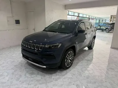 Usata Jeep Compass Limited 131 CV (96 kW) 2022 Blu/azzurro SUV