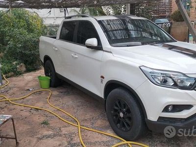 usata Ssangyong Rexton Rexton 2.2 4WD Dream