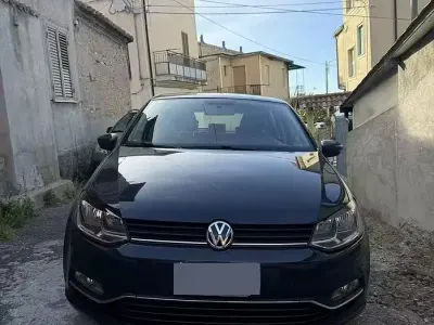 Usata VW Polo 90 CV (66 kW) 2015 Grigio Berlina