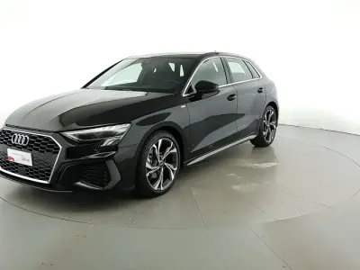 Usata Audi A3 S-Line 150 CV (110 kW) 2022 Nero mito metallizzato Berlina