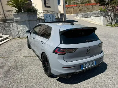 Usata VW Golf VIII GTI Clubsport 265 CV (194 kW) 2025 Grigio Berlina