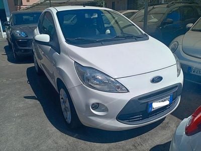 Occasion Ford Ka Titanium 75 ch (55 kW) 2010 Blanc Citadine