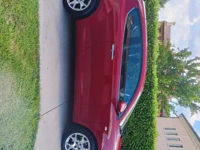 Usata Alfa Romeo MiTo 90 CV (66 kW) 2009 Rosso Utilitaria