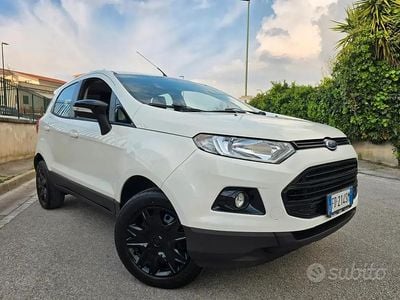 Usata Ford Ecosport 125 CV (91 kW) 2017 Bianco SUV