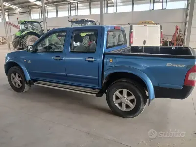 Usata Isuzu D-Max 131 CV (96 kW) 2003 Bluazzurro Pick-up