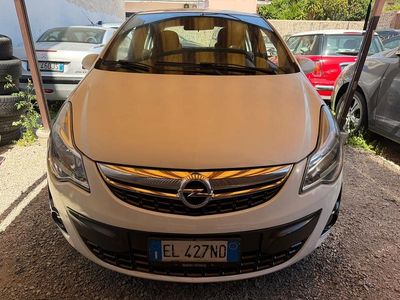 Używany Opel Corsa 130 KM (95 kW) 2013 Biały Hatchback