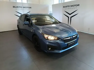 Usata Subaru Impreza Style 114 CV (83 kW) 2018 Blu/azzurro Berlina