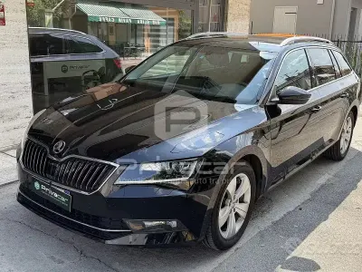 Usata Skoda Superb Executive 120 CV (88 kW) 2018 Nero Station wagon