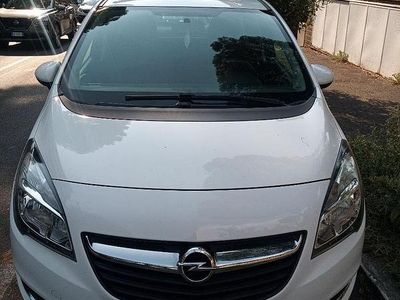Usata Opel Meriva 120 CV (88 kW) 2016 Bianco Monovolume