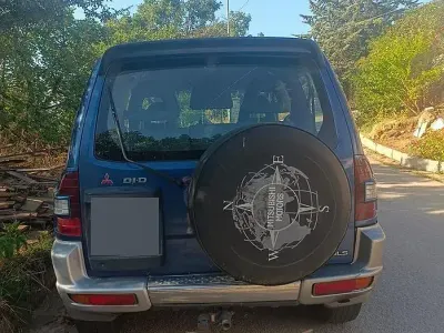Usata Mitsubishi Pajero 160 CV (117 kW) 2002 Bluazzurro SUV
