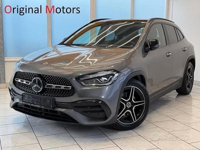 Usata Mercedes GLA200 Premium 149 CV (109 kW) 2022 Grigio SUV