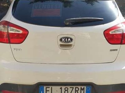 usata Kia Rio 1.4 crdi 90cv