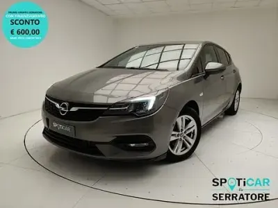 Usata Opel Astra GS Line 110 CV (80 kW) 2020 Grigio Utilitaria