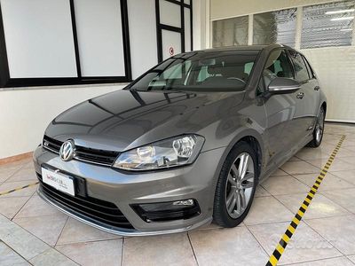 Grigio Usata 2016 VW Golf VII Highline Berlina | 13.500 € (Buon prezzo)