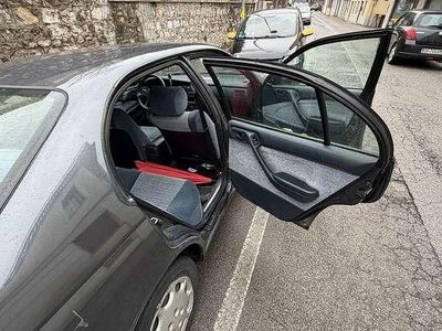 Usata Toyota Carina 116 CV (85 kW) 1993 Utilitaria