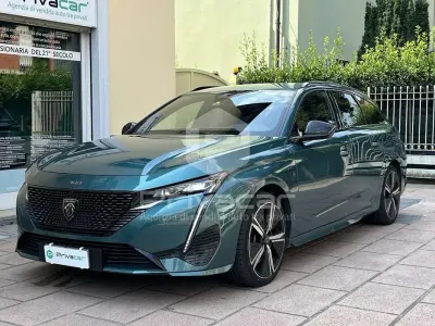 Usata Peugeot 308 GT 150 CV (110 kW) 2022 Verde Station wagon