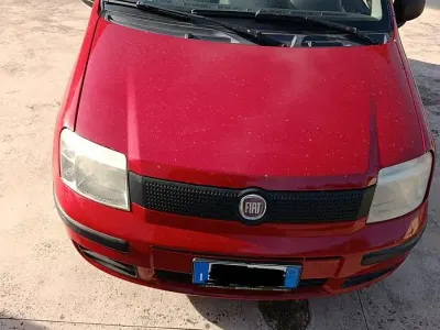 Usata Fiat Panda 60 CV (44 kW) 2011 Rosso Utilitaria