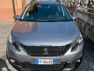 Usata Peugeot 2008 Allure 110 CV (80 kW) 2018 Grigio SUV