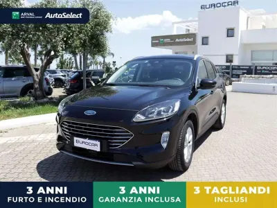 Usata Ford Kuga Titanium 120 CV (88 kW) 2020 Nero / black SUV