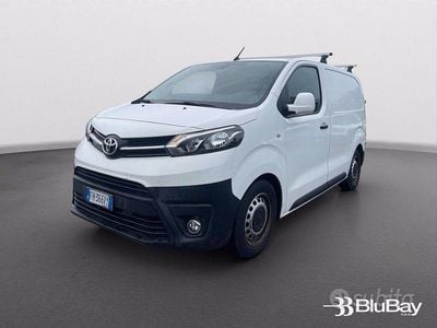 Usata Toyota Proace 116 CV (85 kW) 2017 Grigio Monovolume