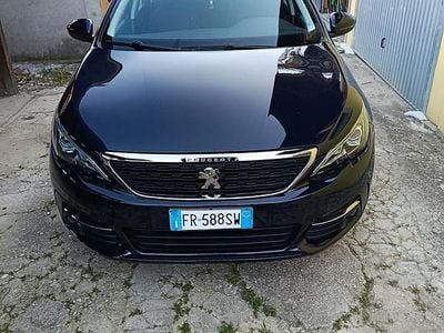 Gebraucht Peugeot 308 SW Business-Line 131 PS (96 kW) 2018 Blau Kombi