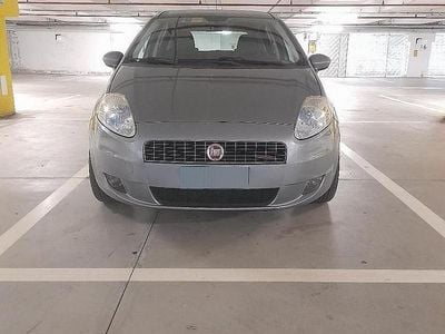 Usata Fiat Grande Punto Dynamic 75 CV (55 kW) 2007 Grigio Utilitaria