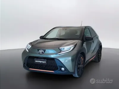 Usata Toyota Aygo X Limited 72 CV (52 kW) 2022 Grigio SUV
