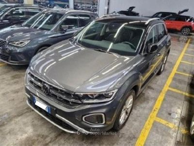 Begagnad VW T-Roc Style 116 HK (85 kW) 2025 Grå SUV