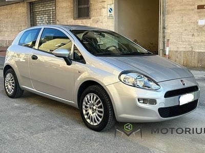 Usata Fiat Punto Street 69 CV (50 kW) 2015 Giallo Berlina
