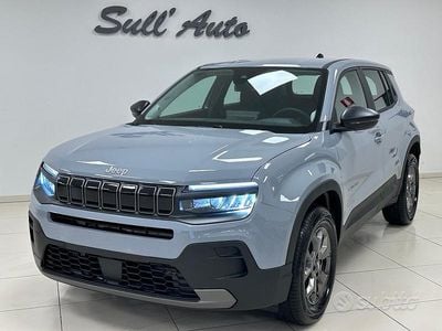 Nuova Jeep Avenger Longitude 100 CV (73 kW) 2025 Grigio SUV