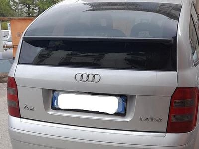 Usata Audi A2 75 CV (55 kW) 2005 Grigio Utilitaria