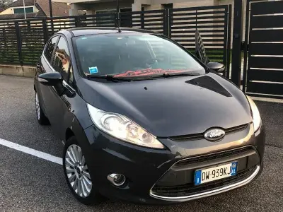 Usata Ford Fiesta 82 CV (60 kW) 2009 Utilitaria
