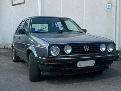 Usata VW Golf II 54 CV (39 kW) 1989 Grigio Utilitaria