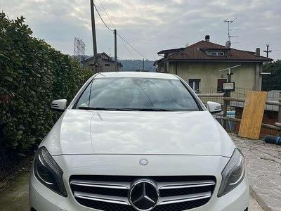 Usata Mercedes 180 122 CV (89 kW) 2013 Bianco Berlina