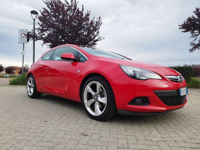 usata Opel Astra GTC 1.4T 120cv GPL km 87900