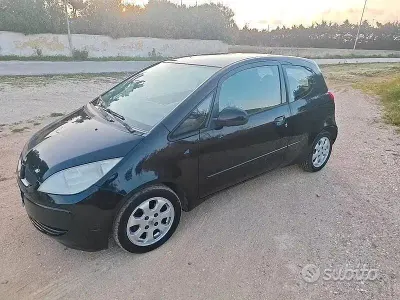 Usata Mitsubishi Colt 75 CV (55 kW) 2007 Nero Berlina