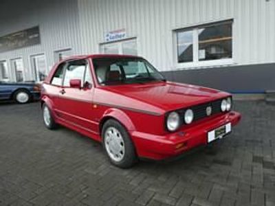 Begagnad VW Golf Cabriolet 98 HK (72 kW) 1990 Röd Cab